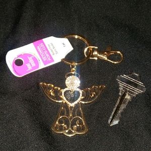 Gold & Rhinestone Metal Angel keychain with Heart Gem